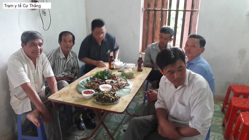 Trạm y tế Cự Thắng