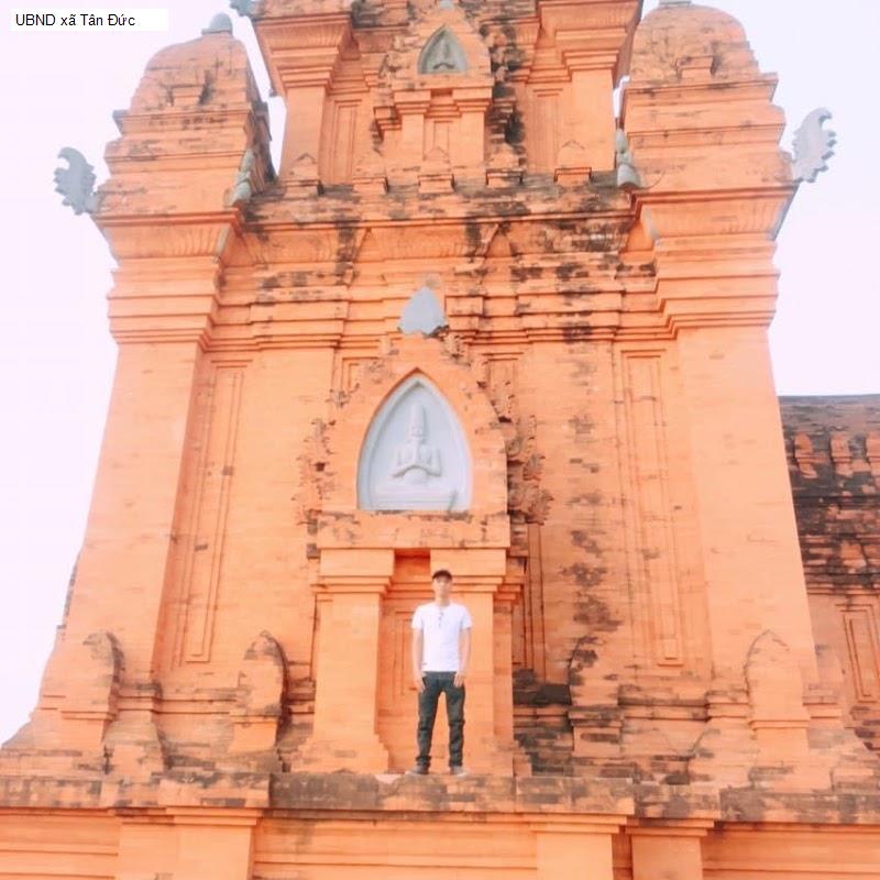 UBND xã Tân Đức